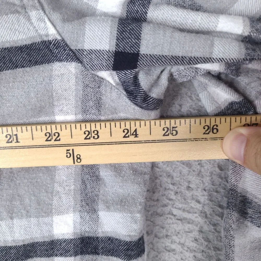 J Crew Flannel Shirt Men's XL Gray Plaid Cotton Button‎ Down Pockets Outdoor